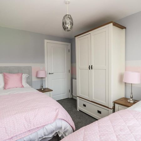 Manor Heath Apartment 4 สการ์โบโรห์ ภายนอก รูปภาพ